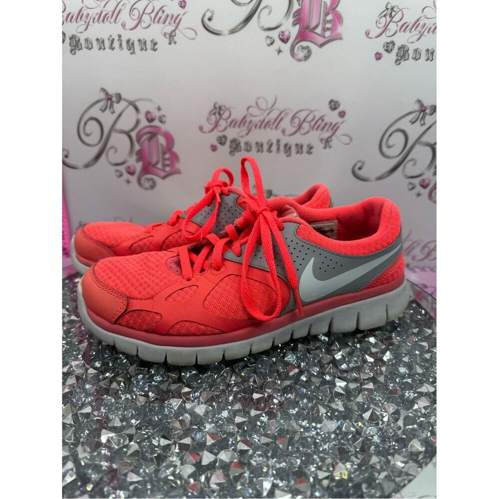 Nike neon shoes sneakers vintage Coral Pink and Gray 2012 Running Sneakers